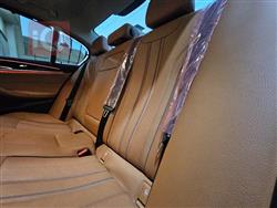 بی ئێم دەبڵیو سیریەس 5